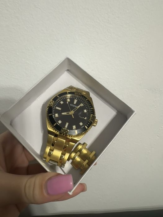 Бижута Guess Pandora и кейс за 15pro max