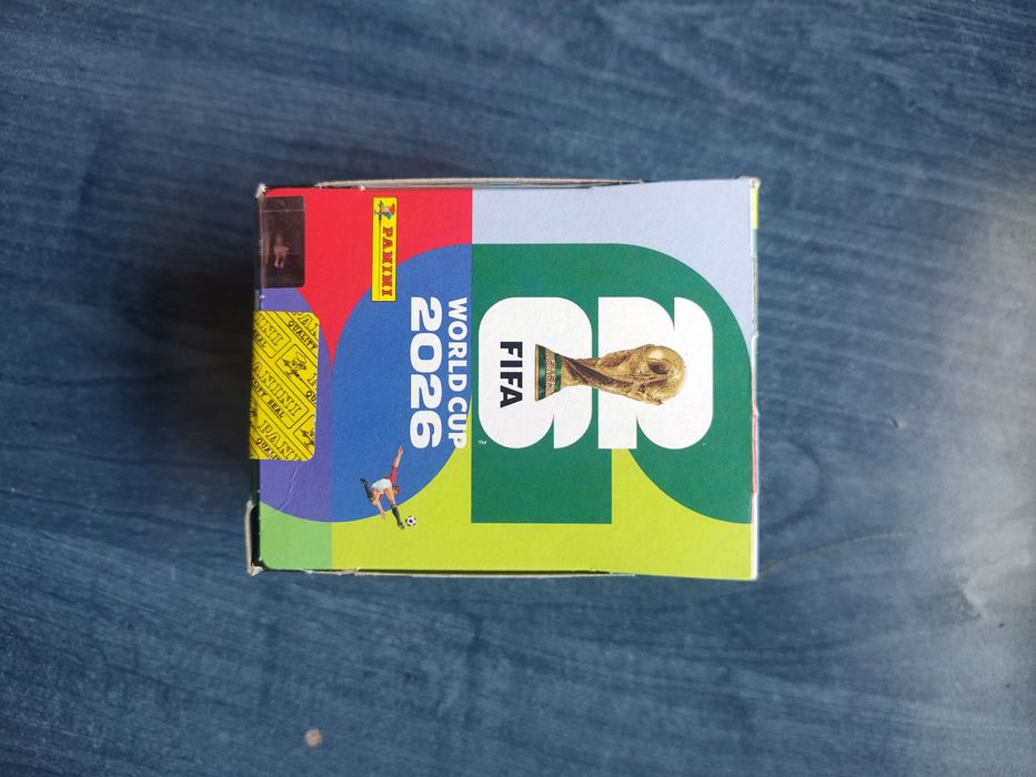 Vând cutie 50 pachete panini