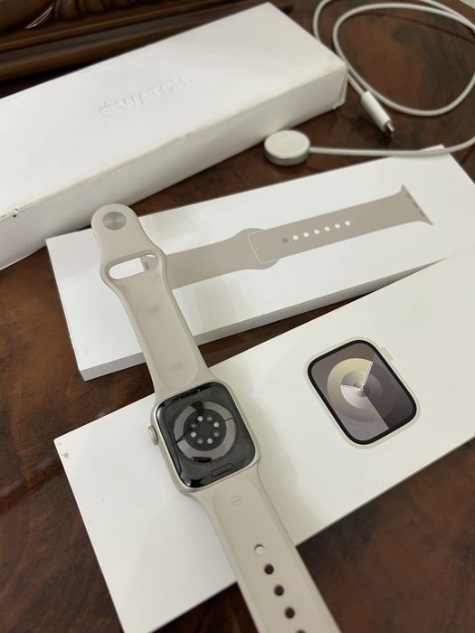 Apple Watch 9 Starlight 99%