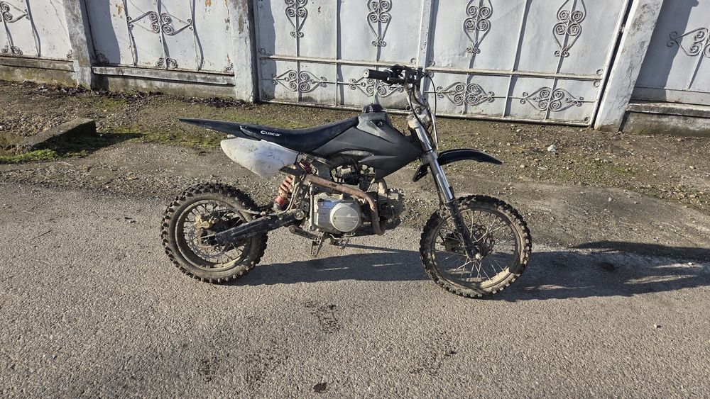 De vanzare cross 125 kxd