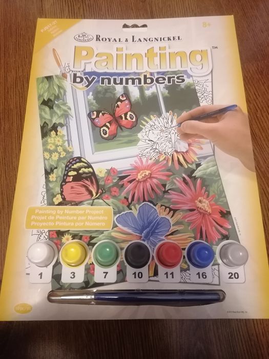 Комплект за рисуване с акрилни бои