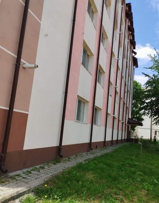 Închiriez garsonieră mai multe detalii la telefon