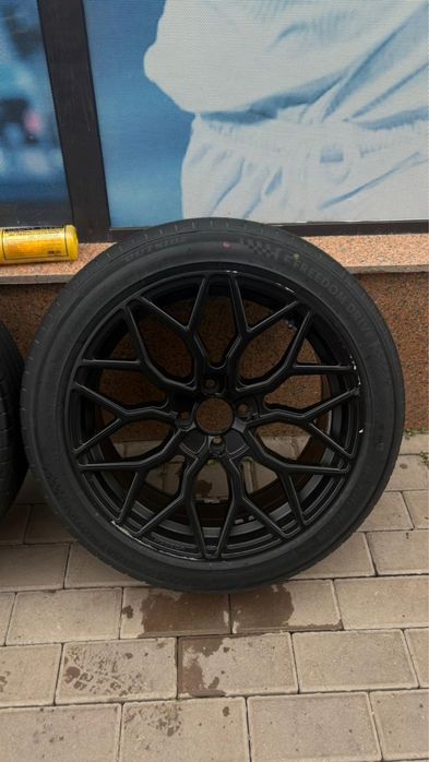 Продам шины 205/50/17