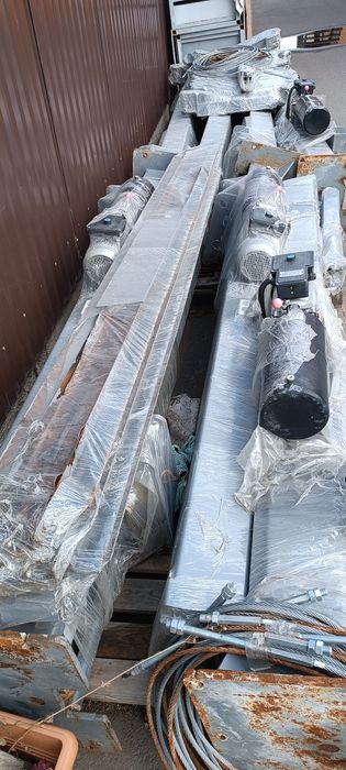 Продам подъемник для сто