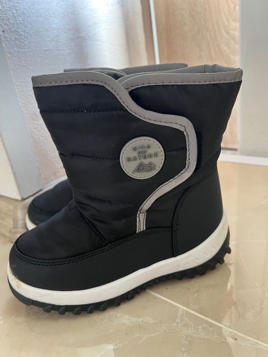 Детски апрески за сняг