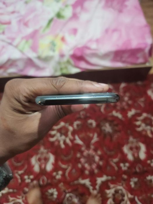 New iPhone 11 Pro good condition