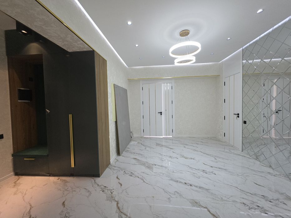 3 хоналик уй 7.500 с