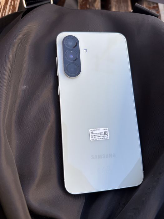 Samsung A56 / Nou