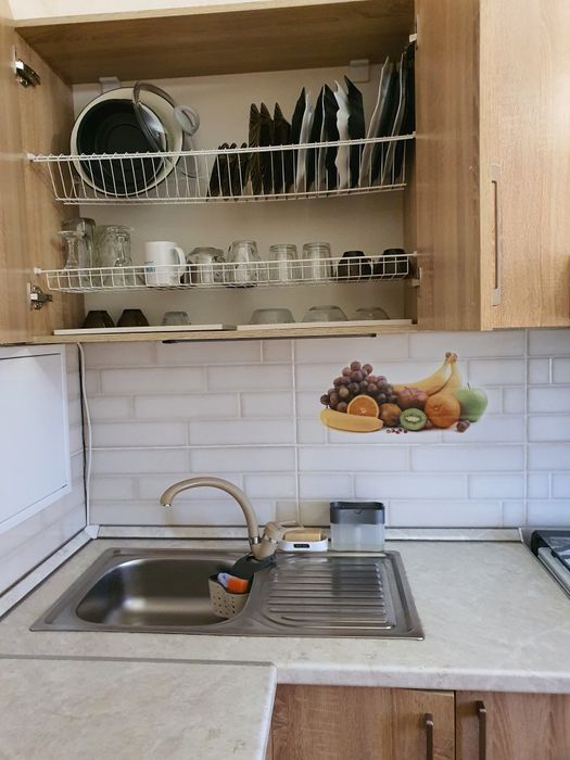 2 комн кв.,12 микр..1 дом