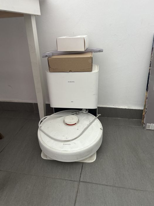 Aspirator robot Xiaomi x10