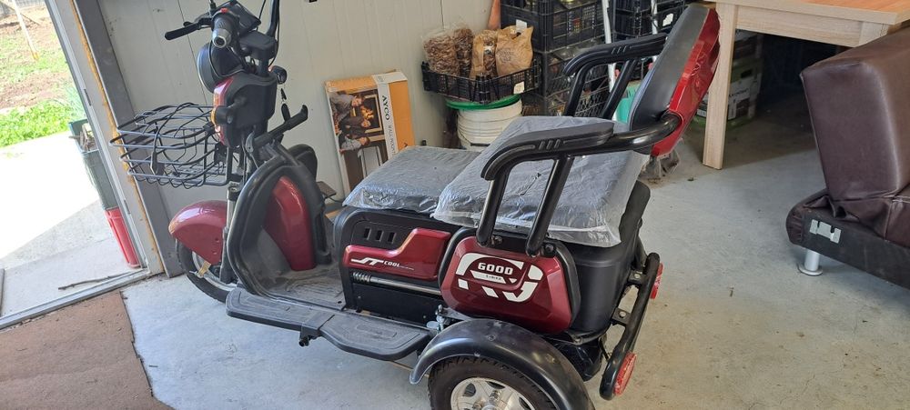 Електрическа триколка