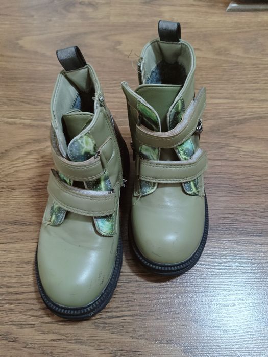 Продам обувь в хорошем состоянии