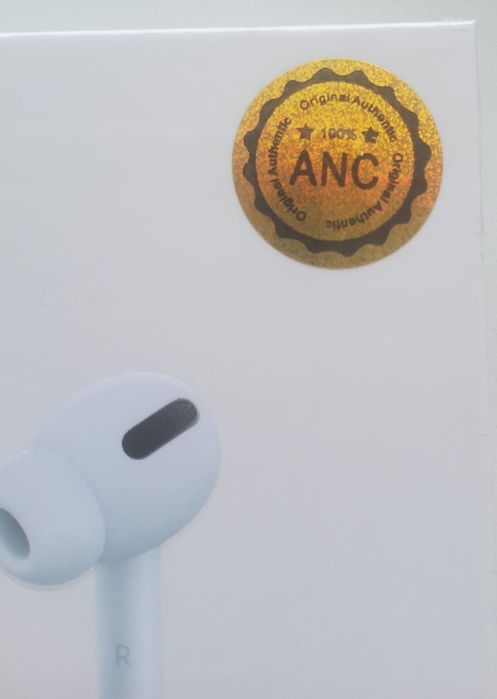 Наушники AirPods Pro