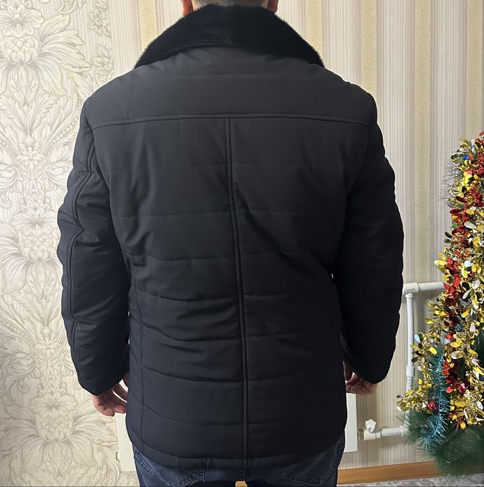 Продам зимнюю куртку