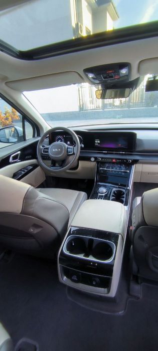 Kia Carnival Корейский фулл позиция 2023 йил