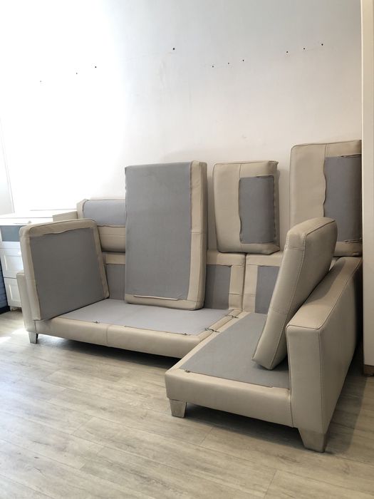 СРОЧНО!!Кожаный диван Италия  + столик ИКЕА 85000т