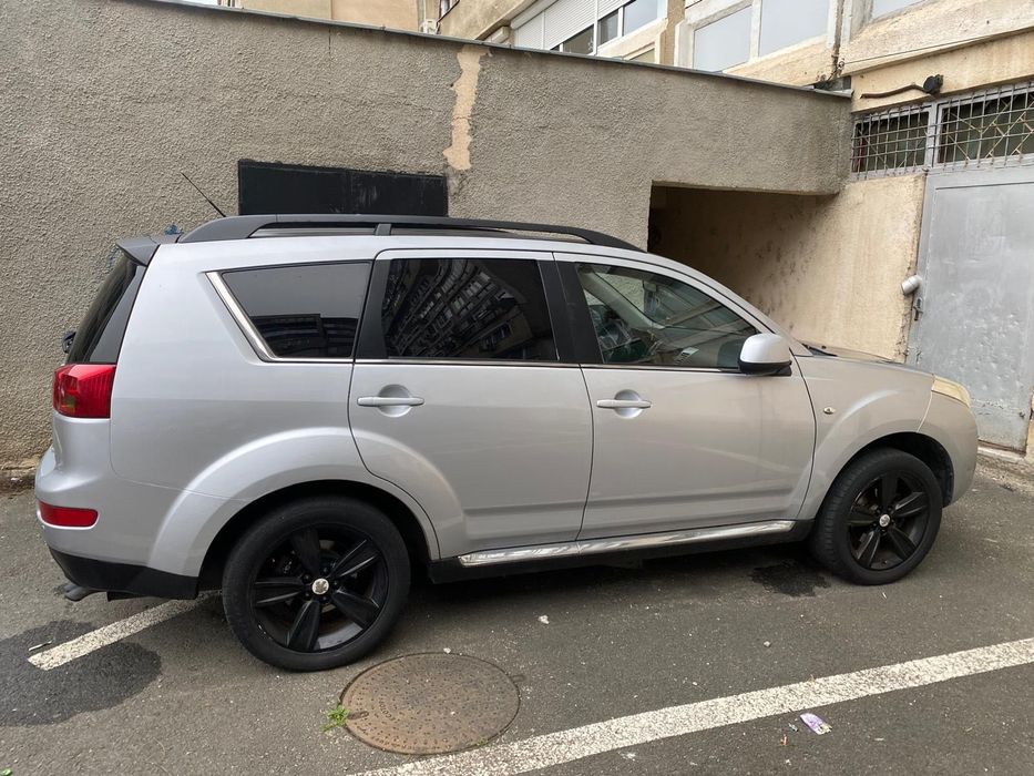 Peugeot 4007 înmatriculat