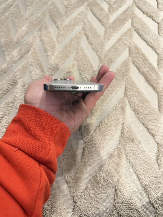 Iphone 16 pro max 512 gb ГАРАНЦИЯ !!!