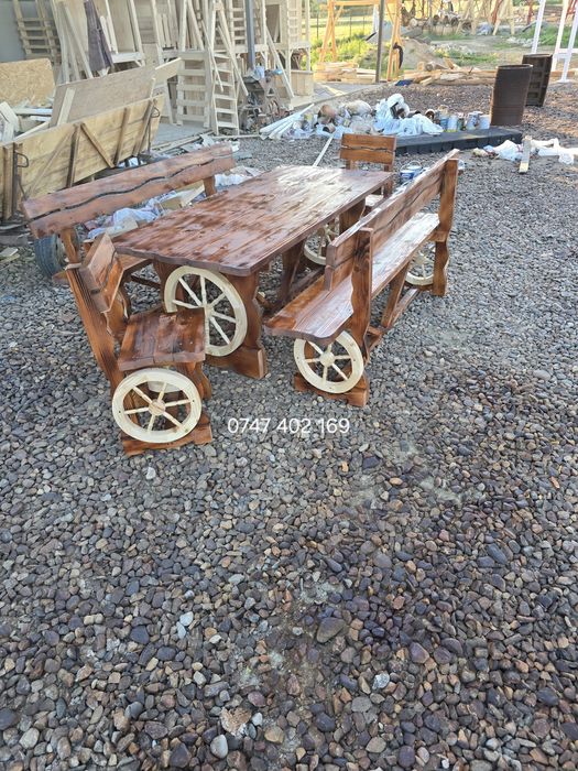 Balansoar  rustic  cu 2 leagăne  pentru copii  din lemn  masiv  set masa scaun