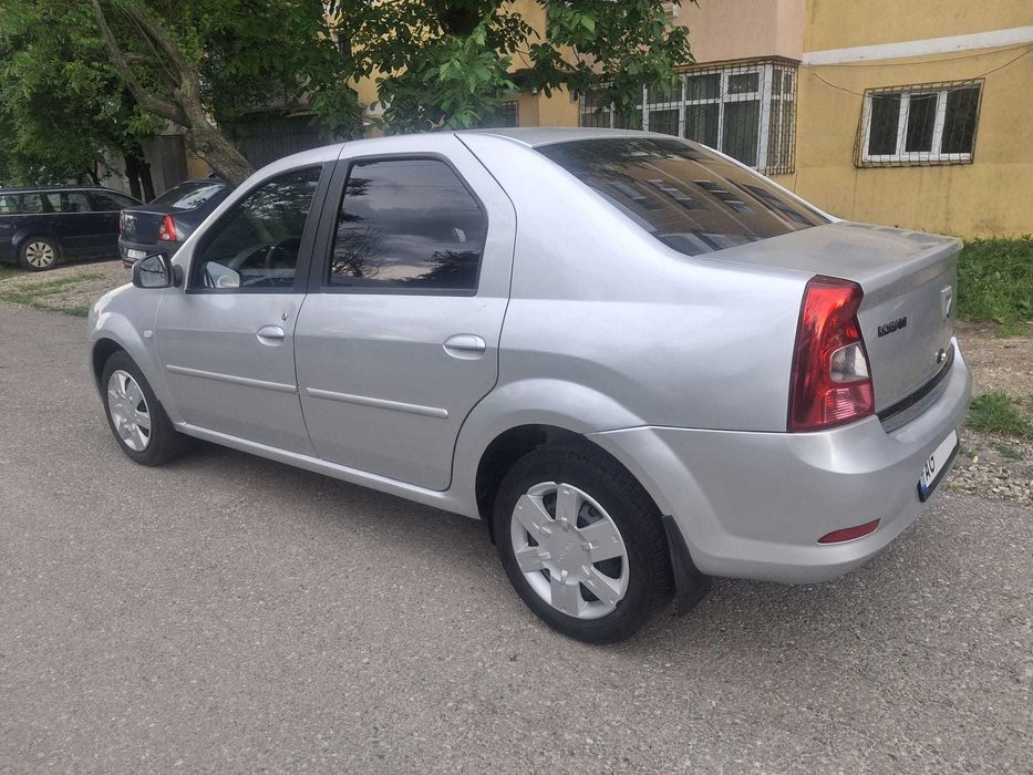 DACIA Logan 2011