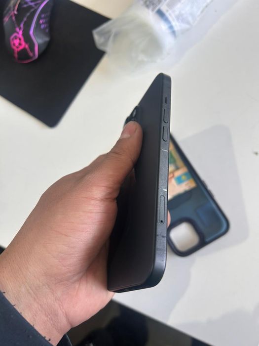 Айфон 15 черный цвет