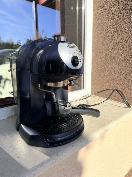 Кафемашина DēLonghi