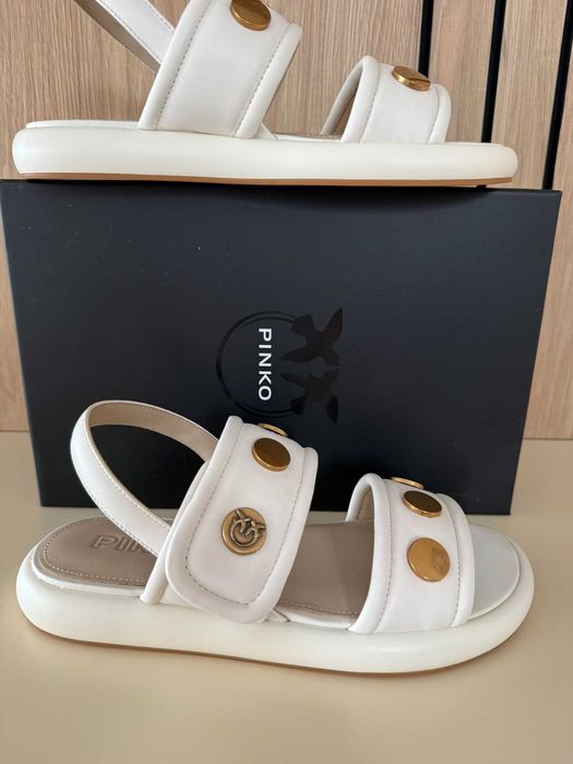 Pinko Ariel 33 нови сникърси