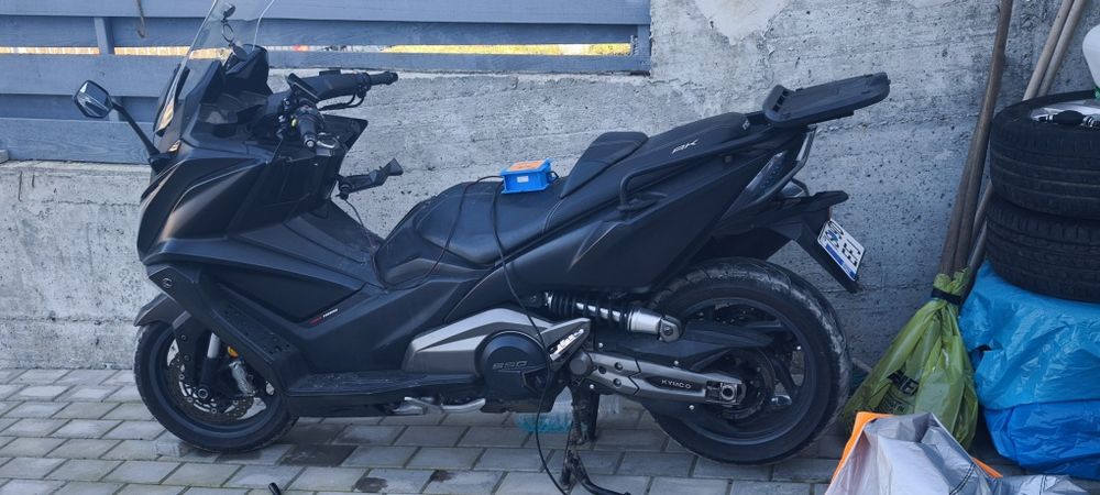 Kymco AK 550 Maxi-Scooter