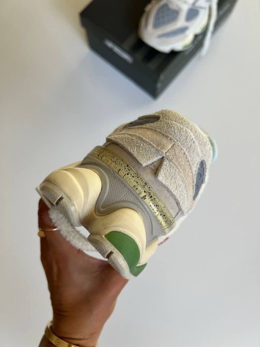 ОТНОВО ! New Balance 9060 X BRICKS & Wood