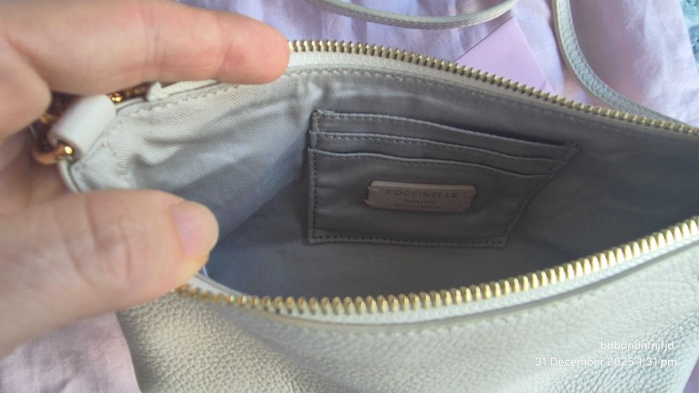 Нова дамска чанта Cocinelle