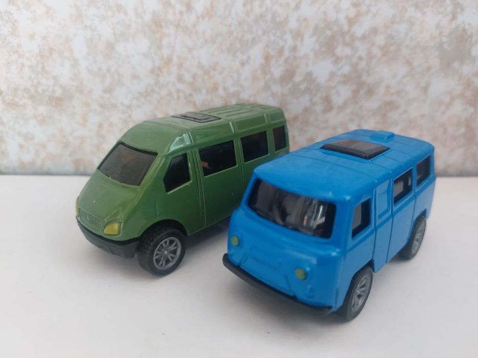 Модельки Уаз и Газель