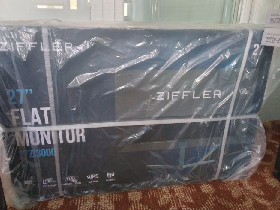 Kompyuter protsessor monitor klaviatura mishka komplekt