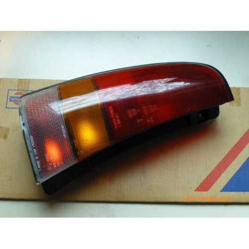 Фонарь задний угловой NISSAN W10 Универсал комплект 2шт