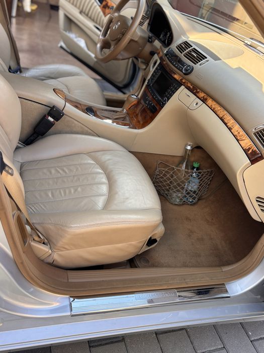 MERCEDES-BENZ E-Class 0 — imagine 3