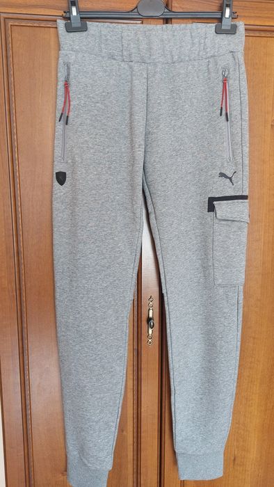 Оригинално спортно долнище на Puma S размер