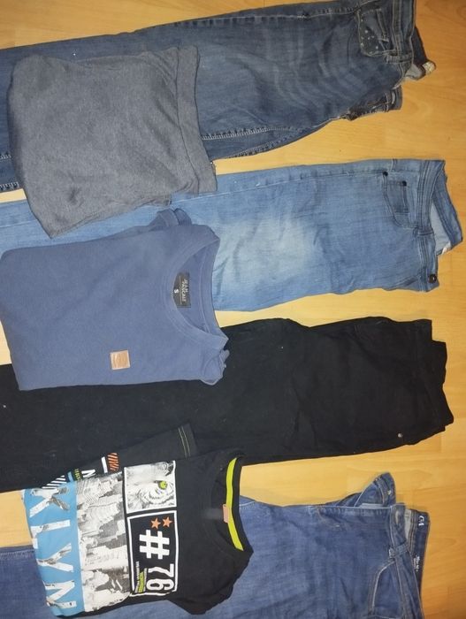 Lot mare haine băieti + hanorace