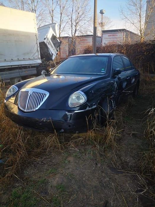 Lancia thesis 2.4 jtd 150 кс на части