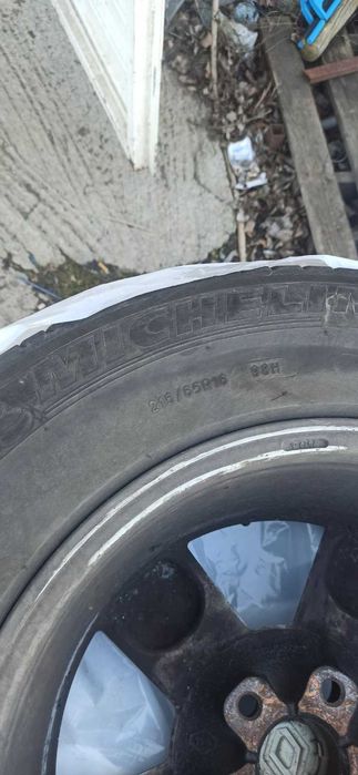 гуми летни 215 65 R16  Michelin Primacy 3