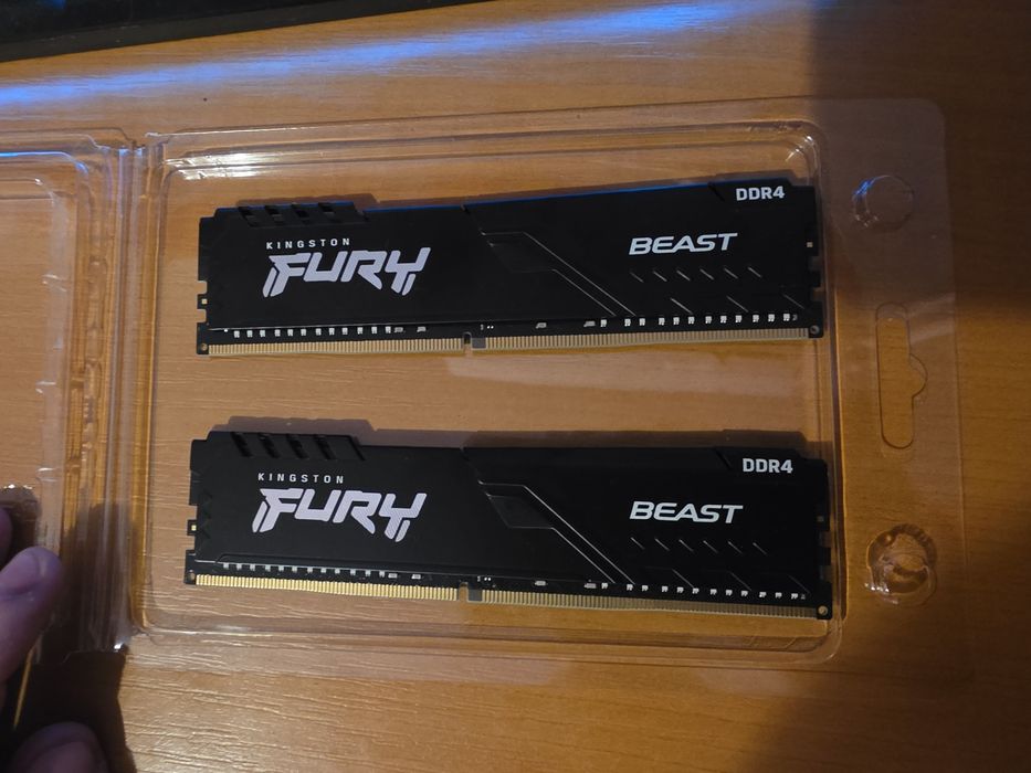 Kit Memorie RAM Kingston FURY Beast 64GB DDR4 3200MHz CL16