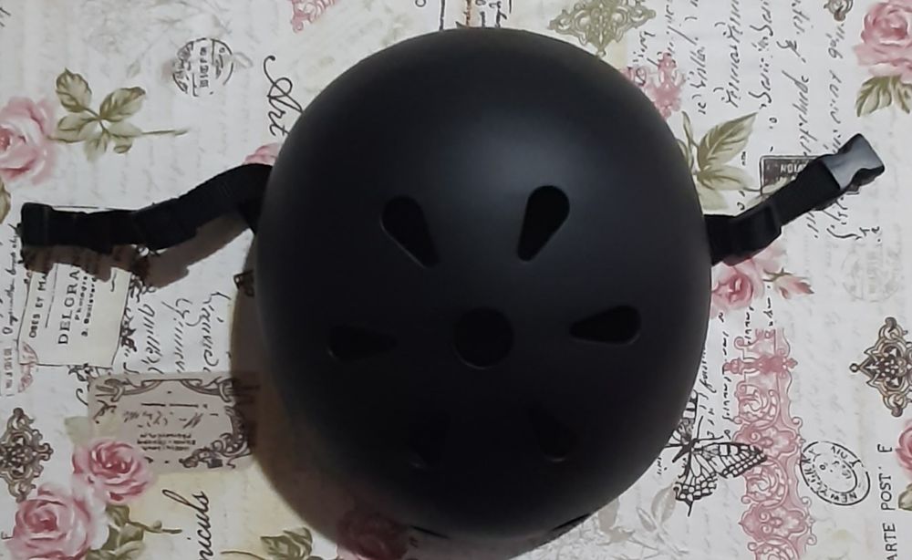 Set protecții copii Fila +casca protecție MOMI