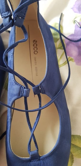 Pantofi ecco 38.
