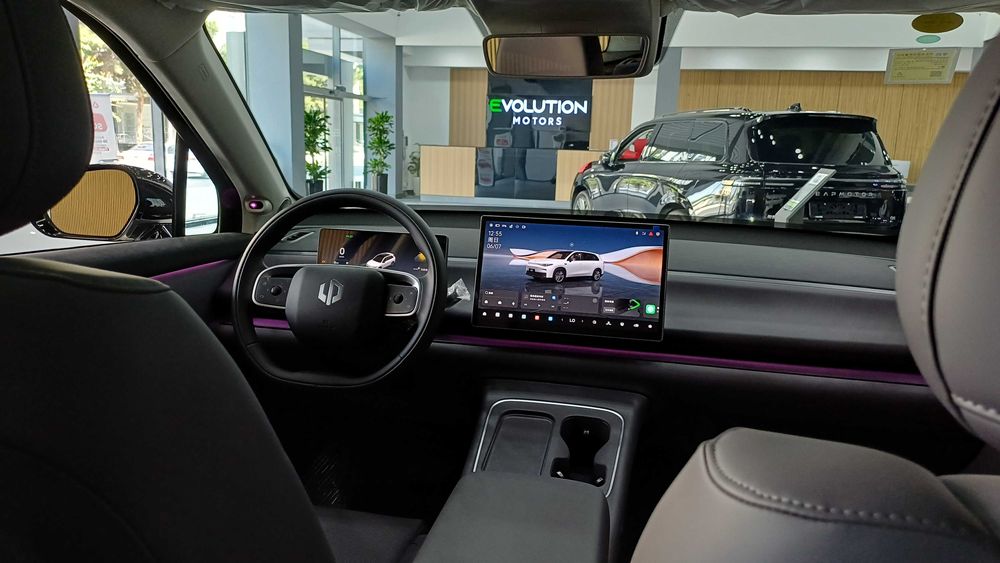 Leapmotor C10 REEV Full Komplektatsiya, Oq Rang, 0 km