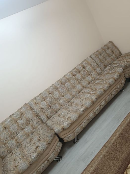 Продам диван и 2 кресла раскладыватся