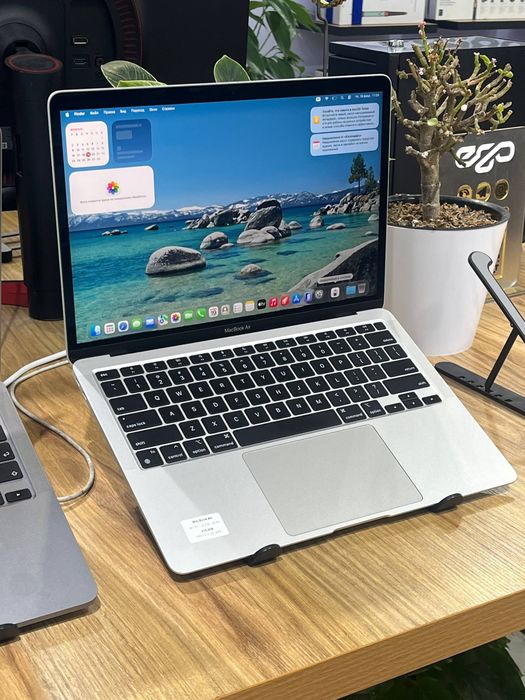 MacBook air silver