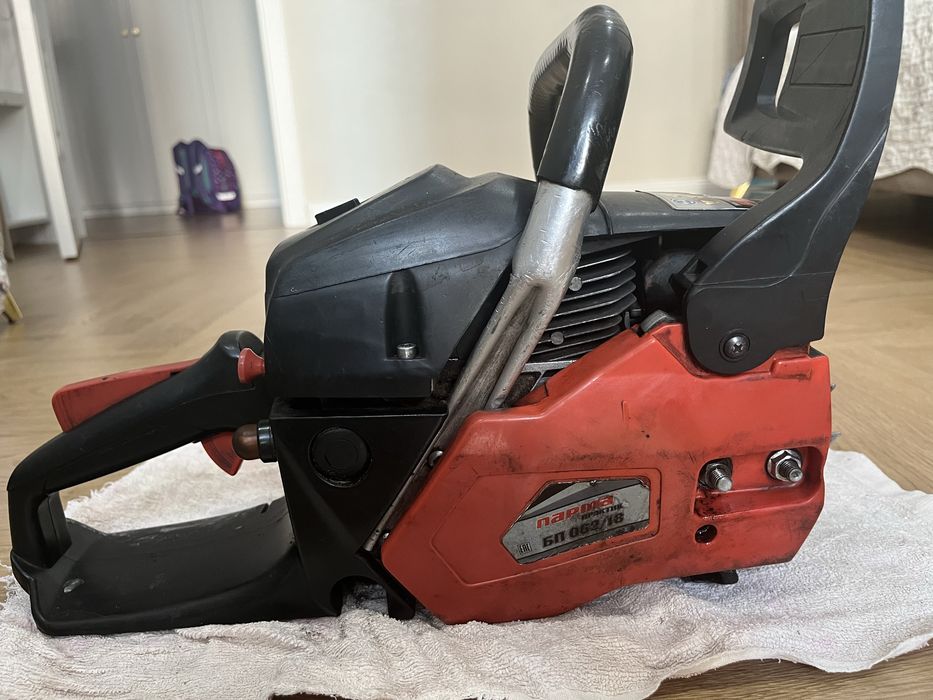 Продам бензопилу