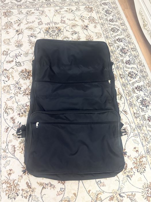 Продаю порплед  - сумку для костюма