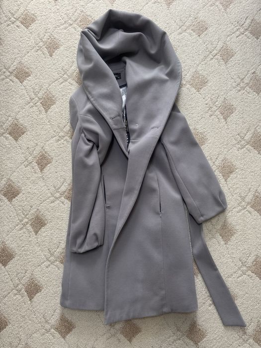 Продам пальто жеское