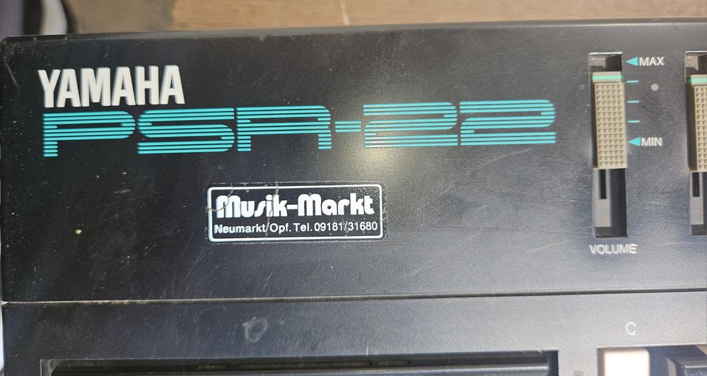 Yamaha PSR - 22  !