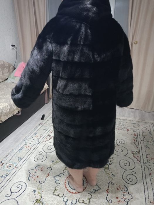 Норкавая шуба черный бриллиант