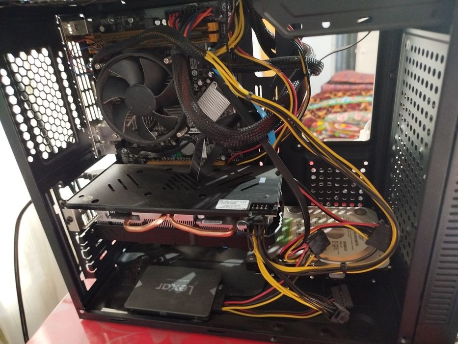 Pc-stolniy kompyuter